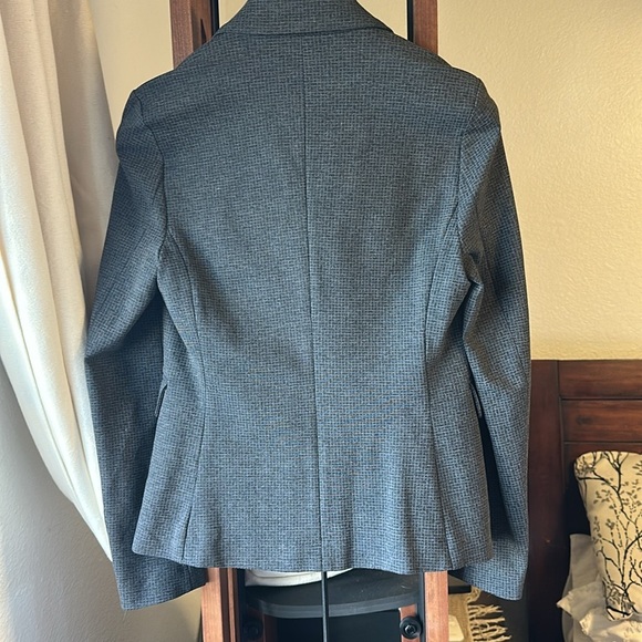 Amanda & Chelsea smart grey jacket size small NWTs - Picture 4 of 5